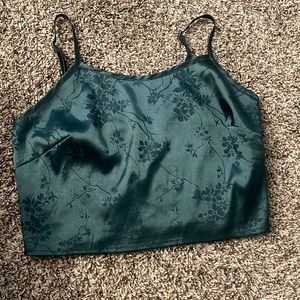 Green flower top